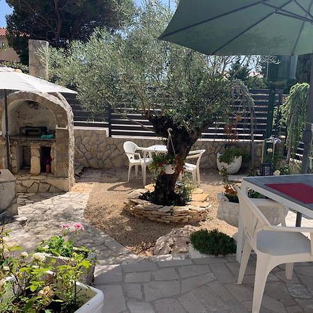 Villa Evamar, Island Krk Punat Eksteriør bilde